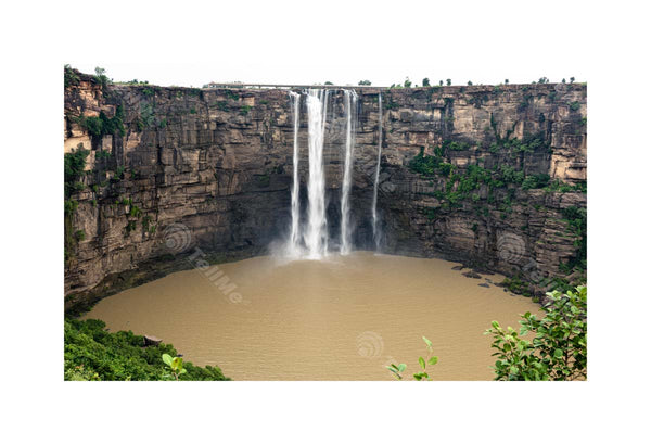 Chachai Falls in Rewa, Madhya Pradesh: Experience the Roaring Rush of a Natural Wonder Amidst Dense Forests