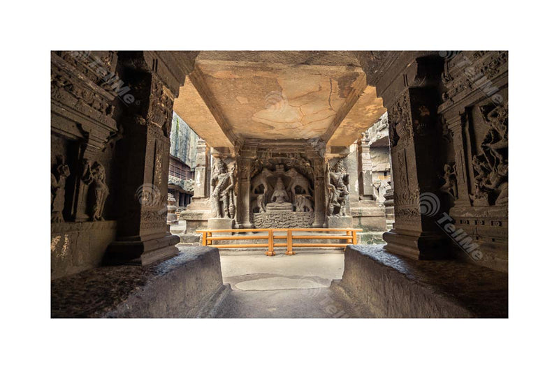 The Kailash Temple in Aurangabad, Maharashtra: Broken but Beautiful Sculptures Inside