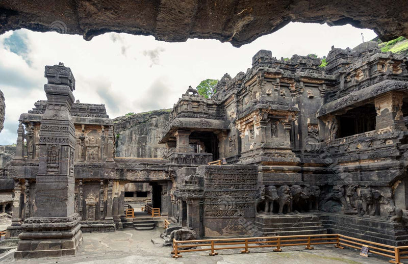The Kailasa Temple: Explore the World's Largest Monolithic Structure on you visit to Ellora Caves in Aurangabad, Maharashtra