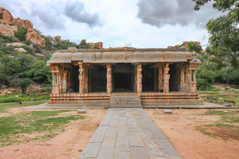 Amidst Rocks and Trees: Exploring the Ancient Temple Ruins of Hampi, Karnataka