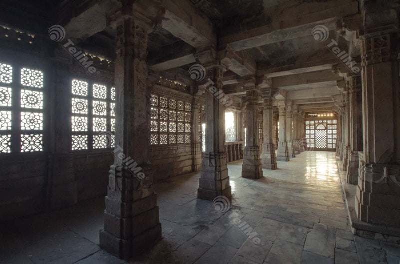 Sarkhej Roja: Stunning Mausoleum Architecture with Exquisite Windows and Pillars in Ahmedabad, Gujarat