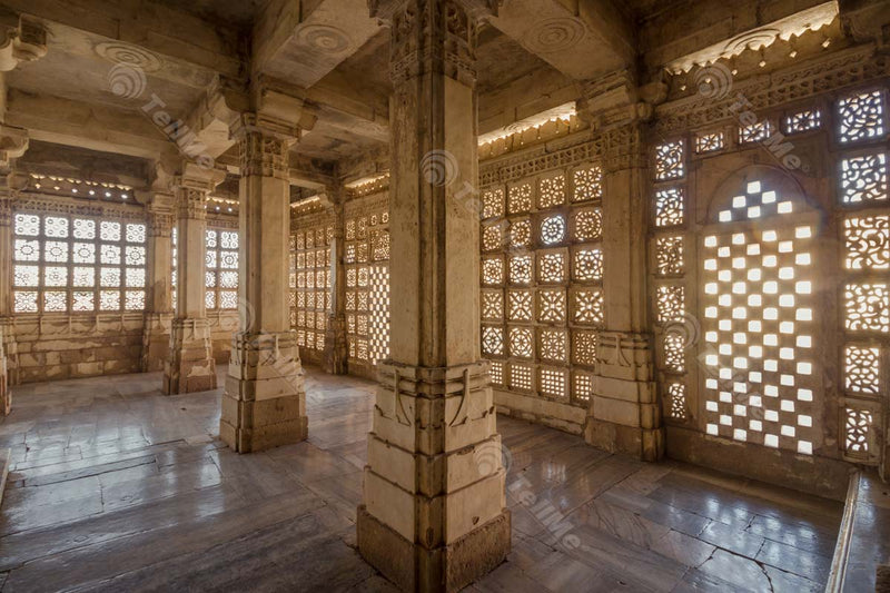 Sarkhej Roza: Royal Necropolis with Exquisite Stone Grille Patterns in Ahmedabad
